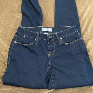 dark blue thin jeans